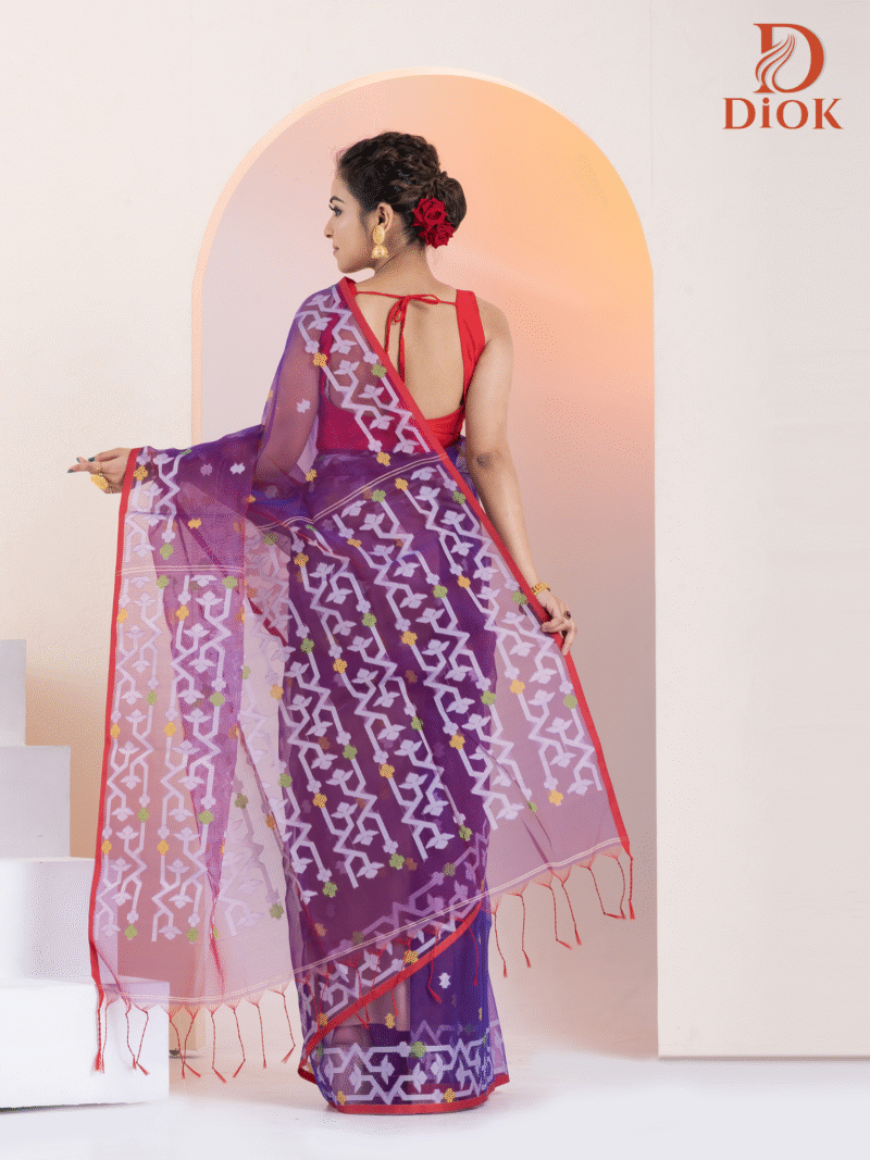 Soft Muslin Jamdani Saree - Image 5