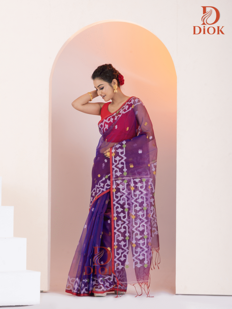 Soft Muslin Jamdani Saree - Image 4