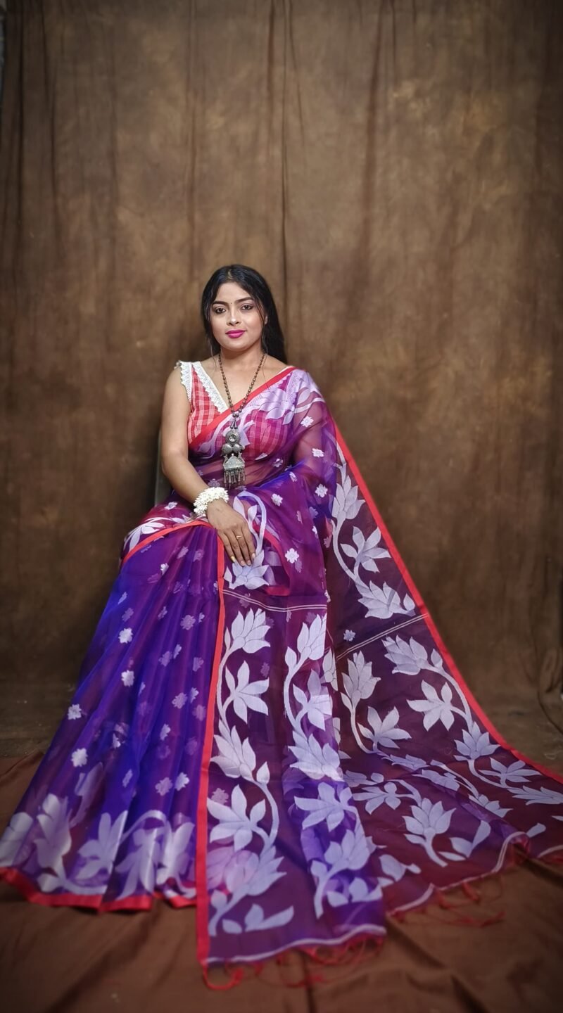 Muslin Handloom Transparent Jamdani Saree - Image 2