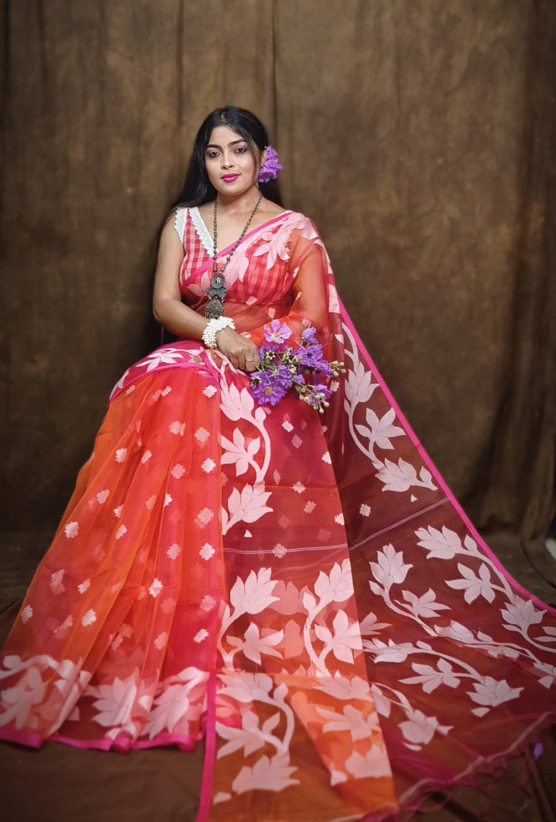 Muslin Handloom Transparent Jamdani Saree - Image 3