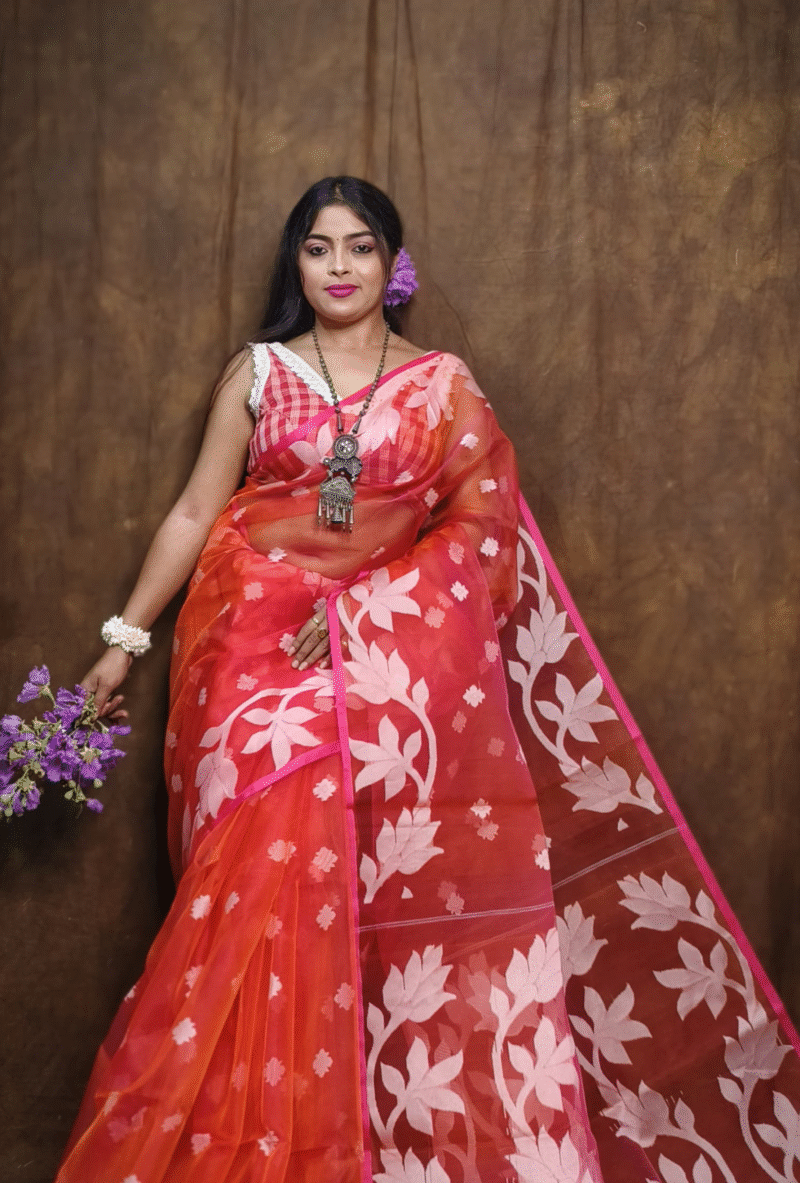 Muslin Handloom Transparent Jamdani Saree - Image 2