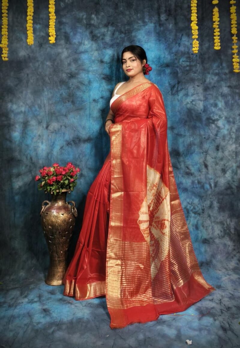 Maheshwari Silk Handloom Saree with Zari Border