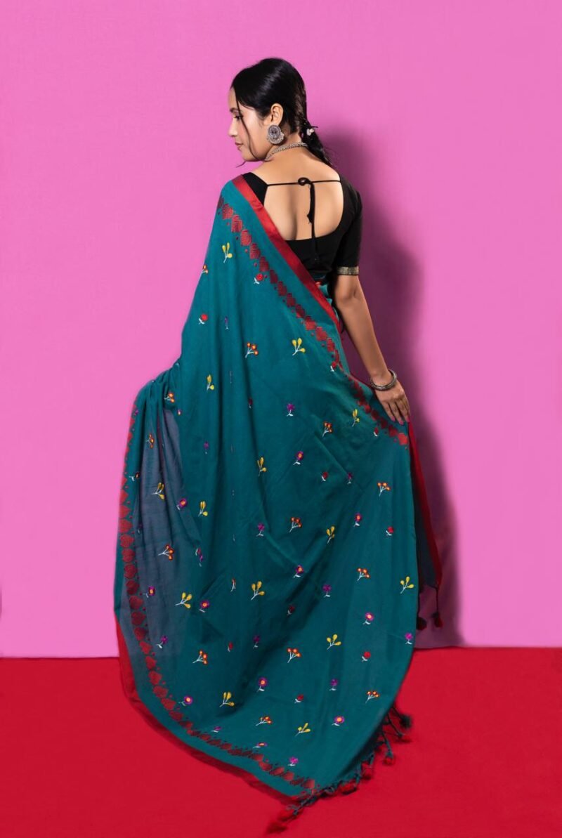 Soft Cotton Handloom Embroidered Work Saree - Image 4