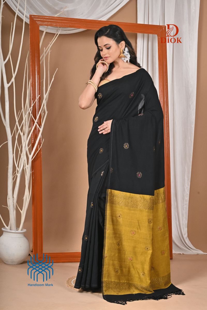 Black Pure Cotton Acrylic Handloom Soft Saree - Image 7