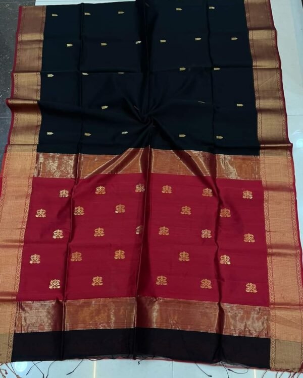 Maheshwari Design Cotton Silk Handloom Saree With Blouse Piece