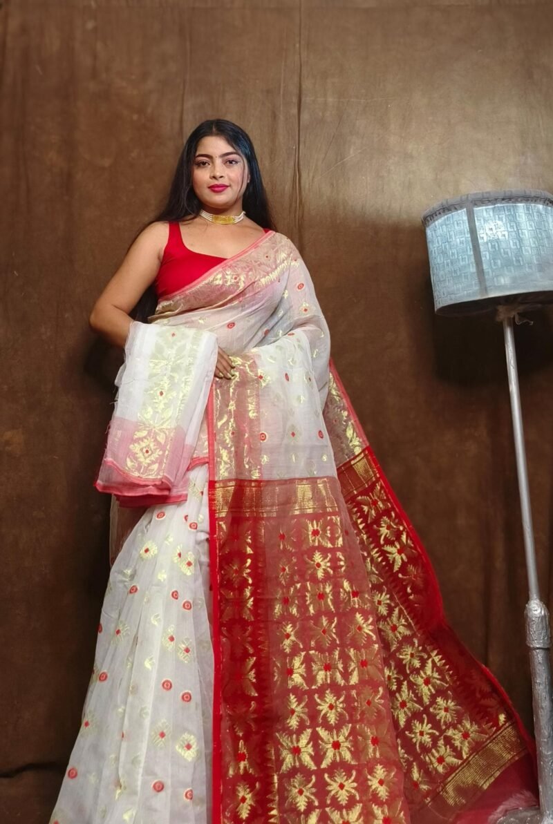Exclusive Copper White Jori Jamdani Saree - Image 2
