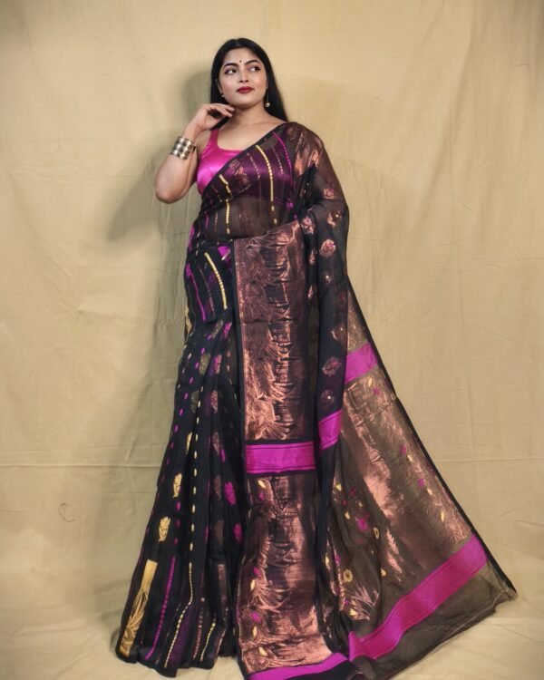 Zari work floral design  jamdani saree