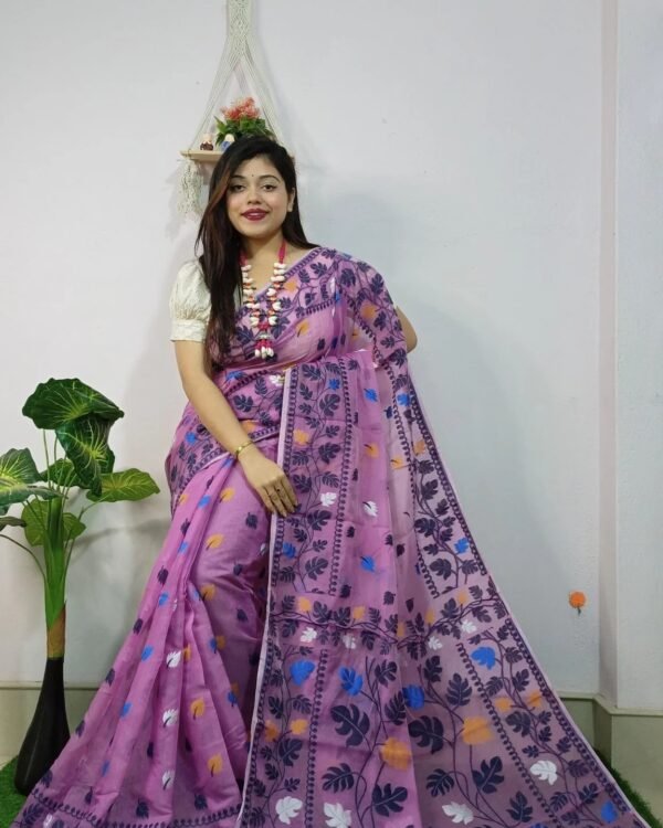 Flower Design Dhakai Jamdani Saree