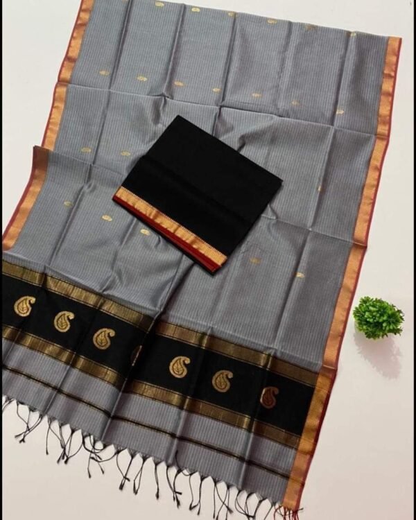 Maheshwari Design Smokey Grey Cotton Silk Handloom Saree with Blouse Piece