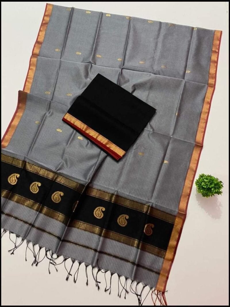 Maheshwari Design Smokey Grey Cotton Silk Handloom Saree with Blouse Piece