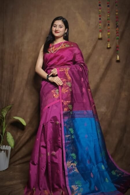 Multicolor Floral Design Cotton Silk Handloom Saree