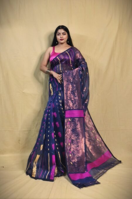 Zari work floral design jamdani saree