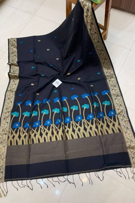 Royal Blue Traditional Flower Design Cotton Saree