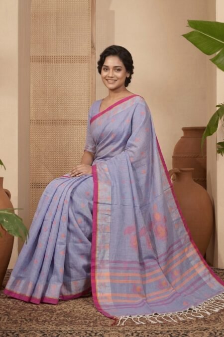 Handloom Cotton Jamdani Saree with Woven Floral Motifs